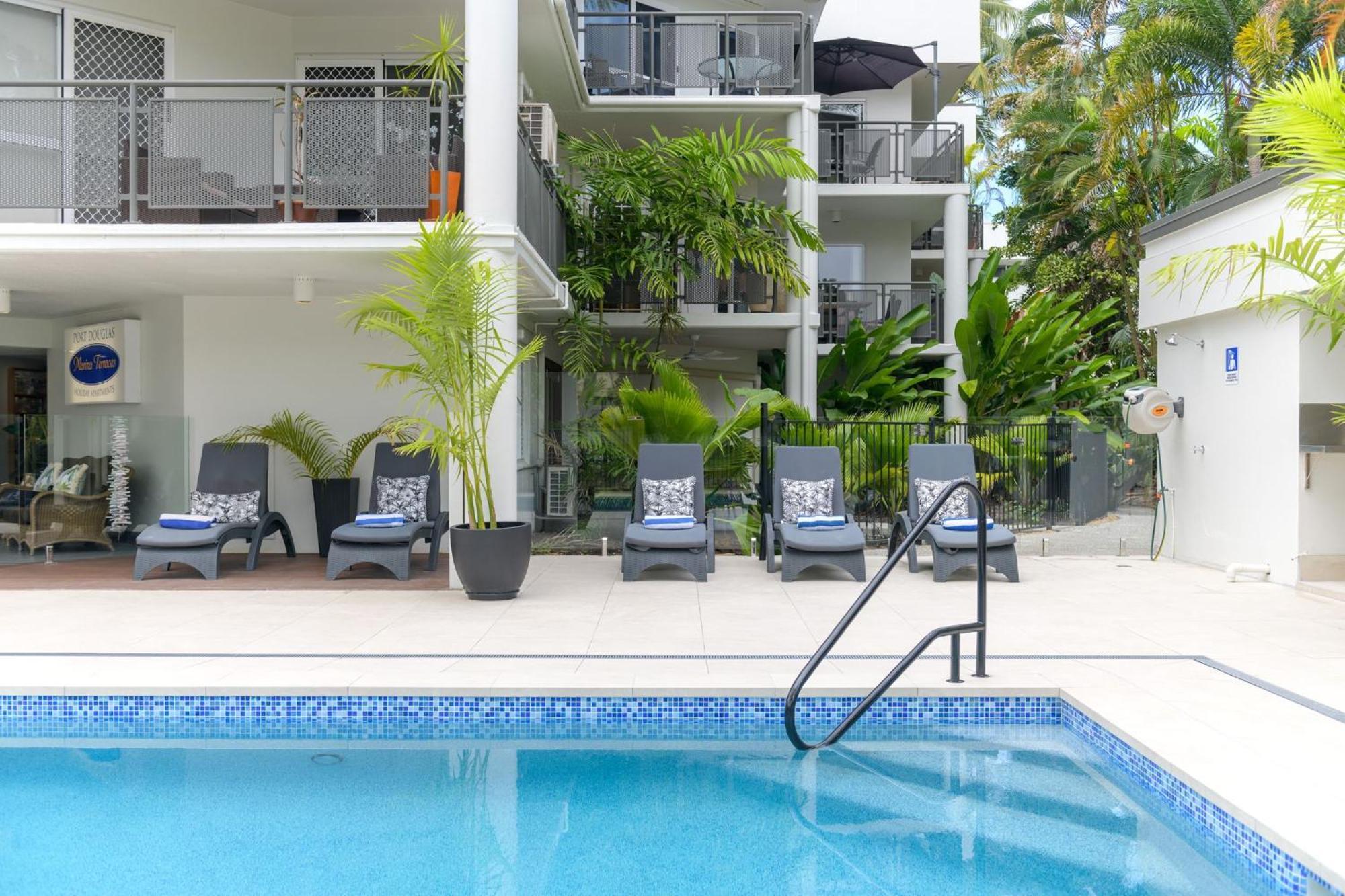 Marina Terraces Port Douglas Aparthotel Exterior photo